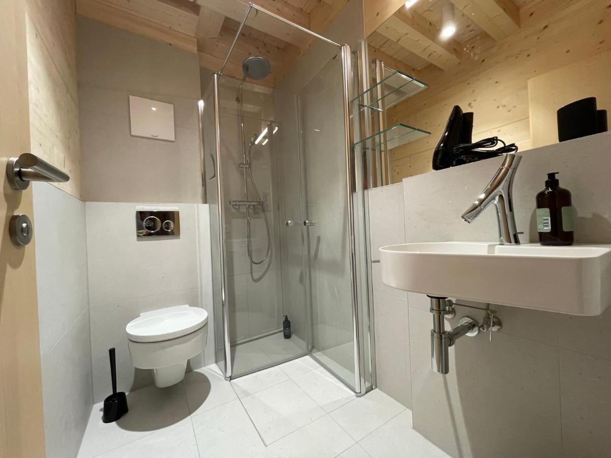 Mondholz - Urban Inn 24-7 إنسبروك المظهر الخارجي الصورة
